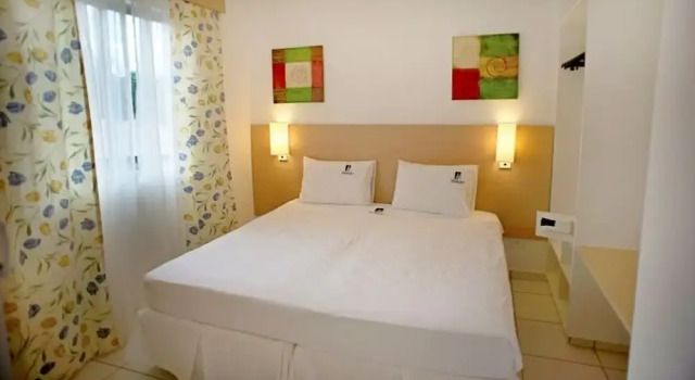 Pontal do Lago Flat, Reservar Hotel Hotéis em West-Central Brazil com piscina, Piscina