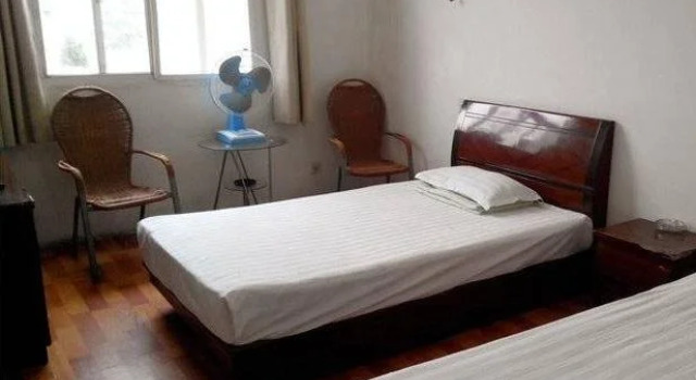 Hongqiao Hotel, Buchen Sie Hotel Ankang Shaanxi
