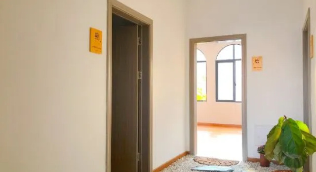 Qianzihu Boutique Guesthouse, Boek Boutique Hotel Xiaogang Jiangxi