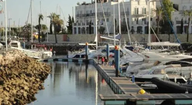 Aquamar Marina 104 by Vilamoura Sun, Rezervovat Hotel Hotely v Sotavento s parkováním, Parkování
