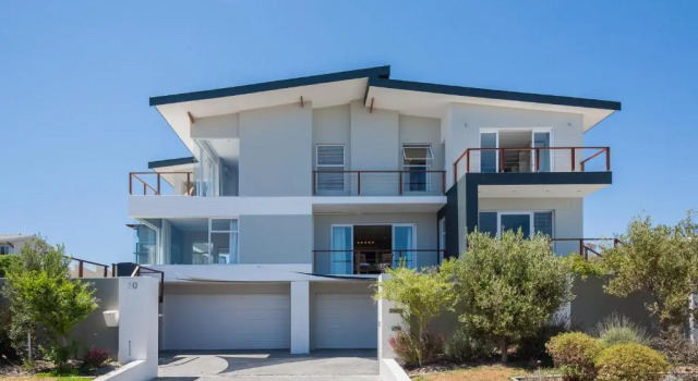 Апартаменты Greenways Drive Apartment