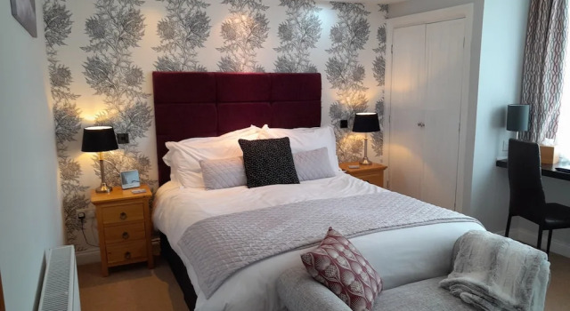The Briarfields, Book Bed and Breakfast Hoteller i Torquay med parkering, nær Torre Abbey, Parkering