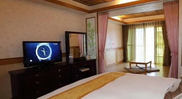 Двухместный номер Superior с балконом First Place B&B