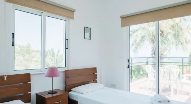 Aphrodite Villa, Book Villa 3-stjernede hoteller i Neo Chorio, 3*