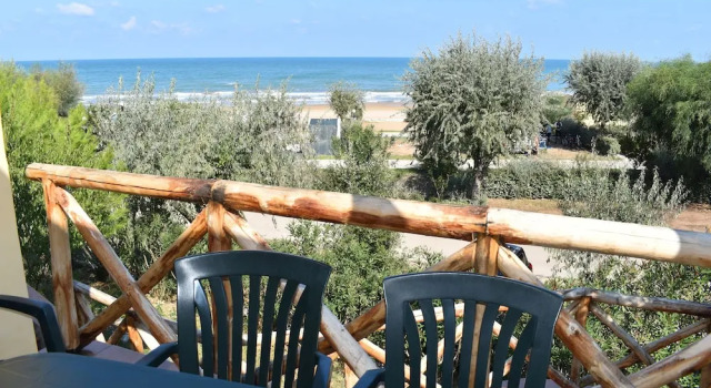 Люкс Deluxe с видом на море Centro Turistico San Nicola