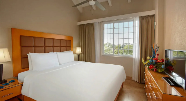 Suite 1 camera da letto con vista sul giardino Divi Southwinds Beach Resort