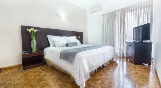Двухместный номер Standard с балконом Hotel Torre Poblado