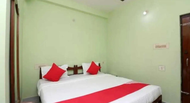 OYO Flagship 80531 Pritis Stay