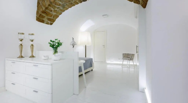 Апартаменты Superior White Stylish Apartments