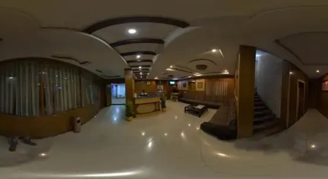 Pioneer Hotel, Rezervovat Hotel Hotely v Bangalore s parkováním, Parkování