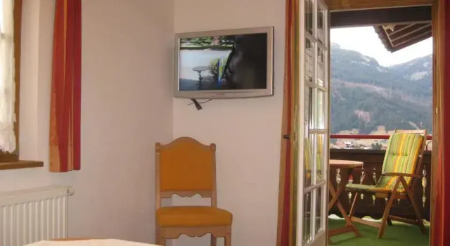 Gästehaus Walserheimat, Book Hotel Mittelberg Kleinwalsertal