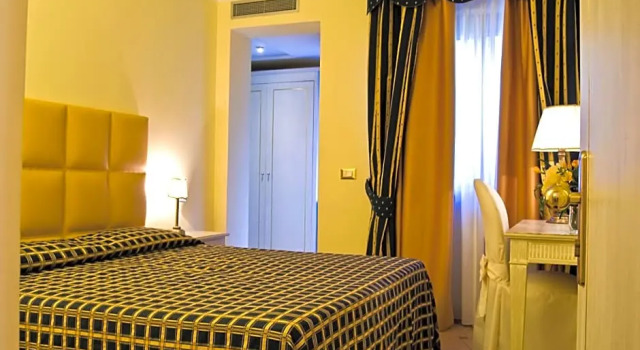 Одноместный номер Economy Hotel La Vue dOr