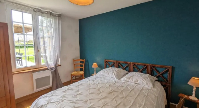 Gîte spacieux en pleine nature avec grand jardin, activités extérieures, proche sites historiques et commerces - FR-1-591-185, Prenota Hotel Sarzay 