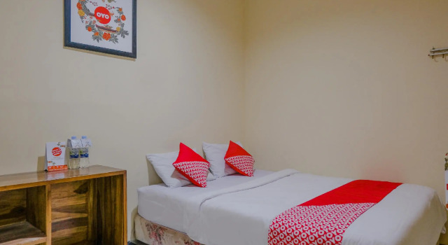OYO 1851 Hotel Malang, Rezervovat Hotel Malang East Java, poblíž Taman Rekreasi Senaputra