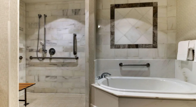 Люкс с 2 комнатами Drury Plaza Hotel Richmond