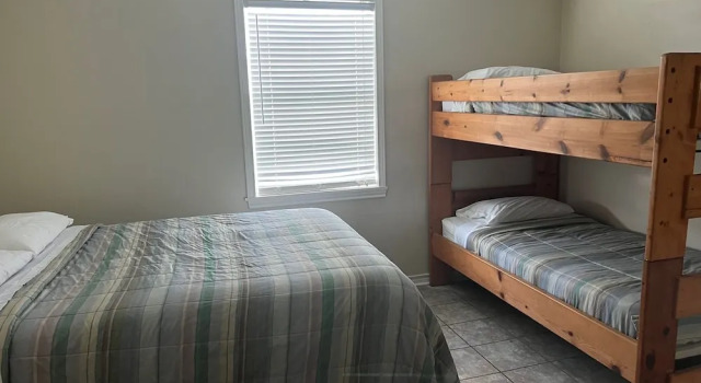 Captain Quarters Motel, Rezerwuj Motel Hotele w Port O Connor z basenem, Basen