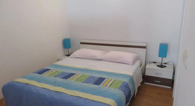 Apartment Frano, Забронировать Апартаменты/квартира Отели Срезер с парковкой, Парковка