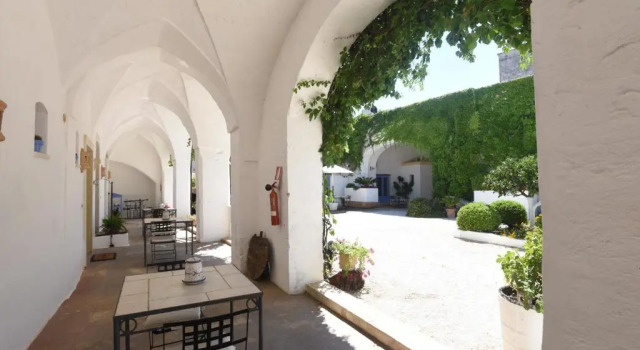 Люкс Masseria La Macchiola & Corti del Mito