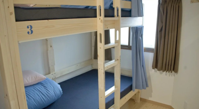 Кровать в общем номере (женский номер) Umbrella House Osaka - Hostel