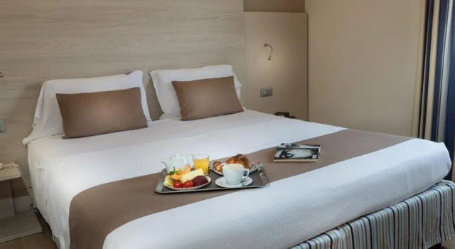 Четырёхместный номер Comfort Hotel Arena