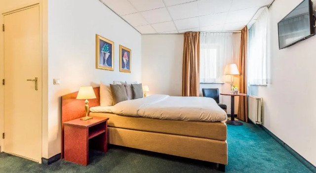 Номер Economy Prominent Inn Hotel