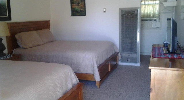 Mokee Motel, Book Motel Hoteller i Bluff med parkering, nær Bluff Fort, Parkering