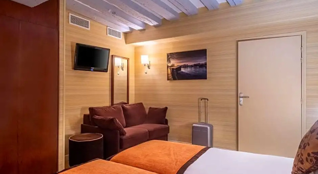 Одноместный семейный номер Standard Hotel Saint Honore 85