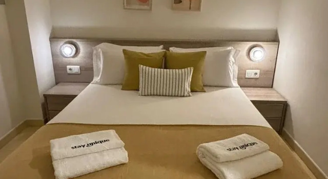 Апартаменты Stay Unique Apartments Pau Claris con piscina