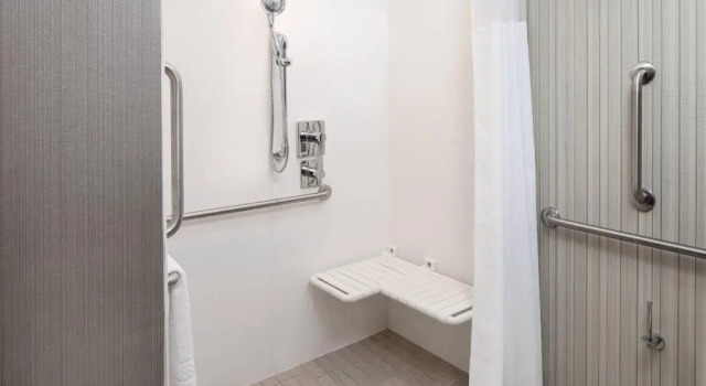 Номер Standard Courtyard by Marriott Dallas Downtown/Reunion District
