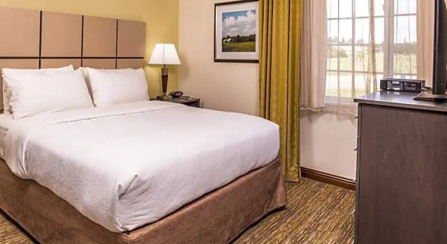 Двухместный люкс c 1 комнатой Candlewood Suites Kansas City by IHG