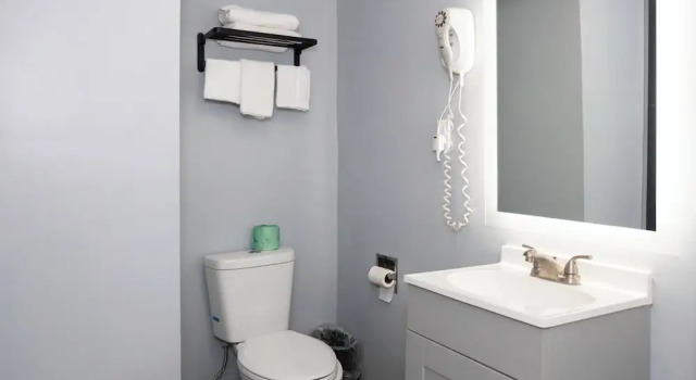 Номер Standard Hillsboro Inn & Suites