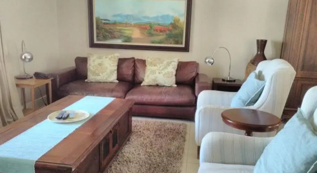 Winelands Golf Lodges, Забронировать Отель Стелленбос Парл, рядом с De Zalze Golf Club