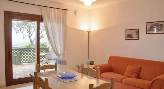 Коттедж Standard ISA - Residence with swimming pool a few minutes from Alghero