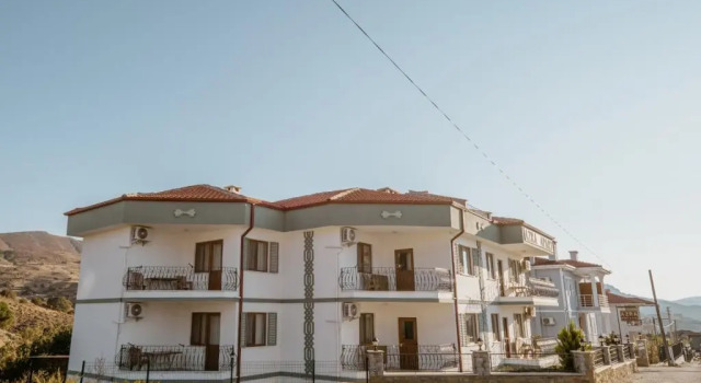 Azra Apart & Otel