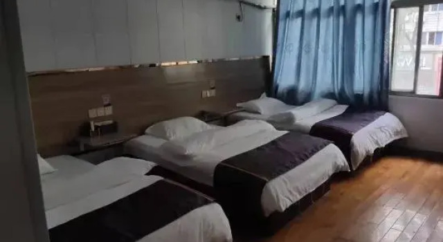 Honesty And Honour Hotel