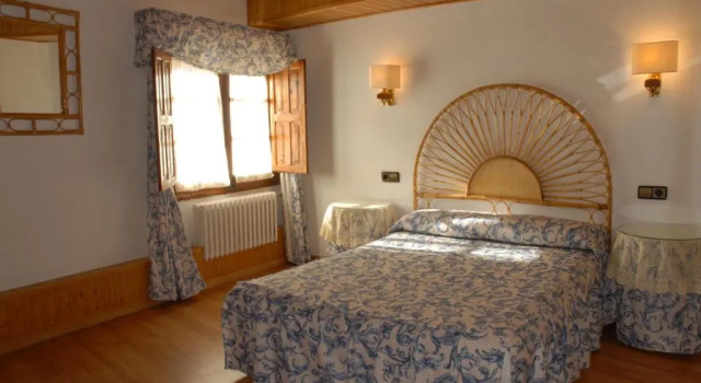 Трёхместный номер Standard Hotel Europa