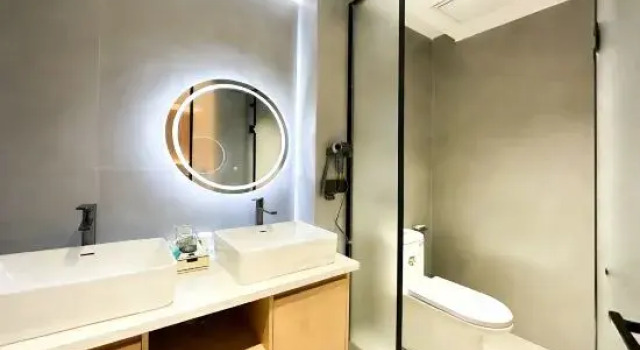 Люкс Deluxe Yanhe Yunqi Business Hotel