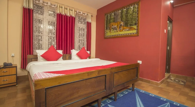 Люкс Oyo 30417 Hotel Green View Neelgiri