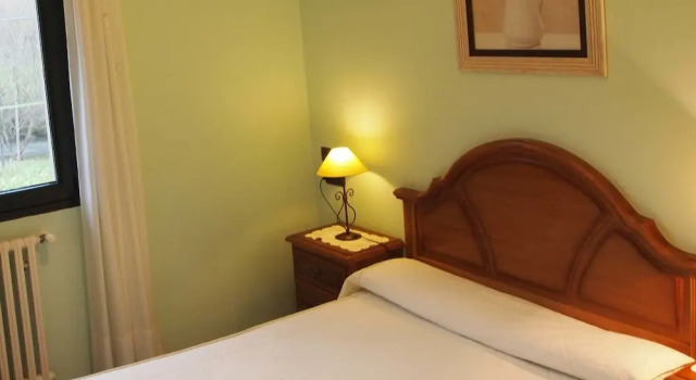 Hotel Pontes De Gatin, Buchen Sie Hotel Hotels in Galicien mit Parkplatz, Parkplätze