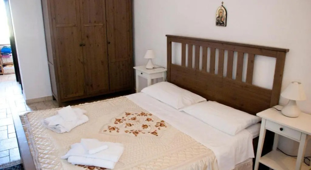 Apartment Rentals Sicily, Book Apartment Hotels in Sicily with a Pool, Swimming Pool