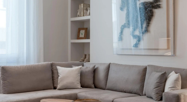Historic Plaka s Deluxe Apartment