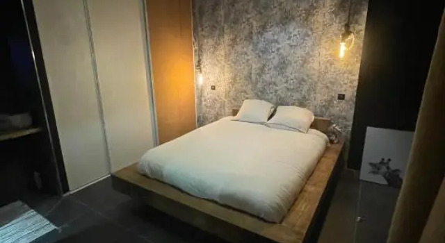 Appart 110m2 terrasse climatisé quartier médiéval