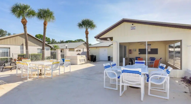 Вилла Pool Access and Screened Porch Sebring Villa!