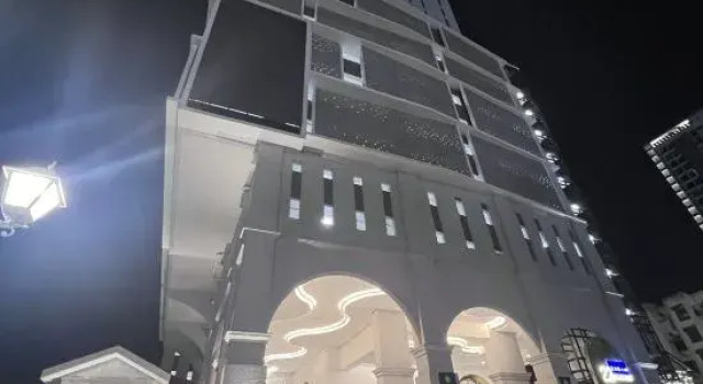 22 Macalisterz: Elegant & Noble City View 2BR |  5pax, Забронировать Отель Отели штата Пинанга с бассейном, рядом с 1st Avenue Penang, Бассейн