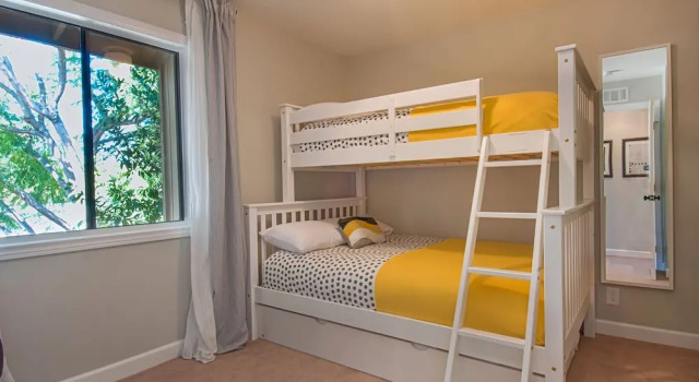 Love Bug - 2 Br Condo