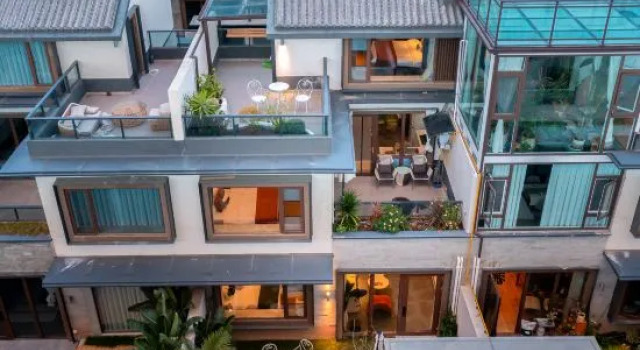 DaLi Midsummer Cloud Glow ·seaview Designer's Vacation Villa, Prenota Villa Hotel a Dali con parcheggio, Parcheggio