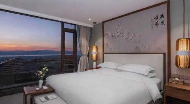 Suite doppia con balcone Dali Trip Villa