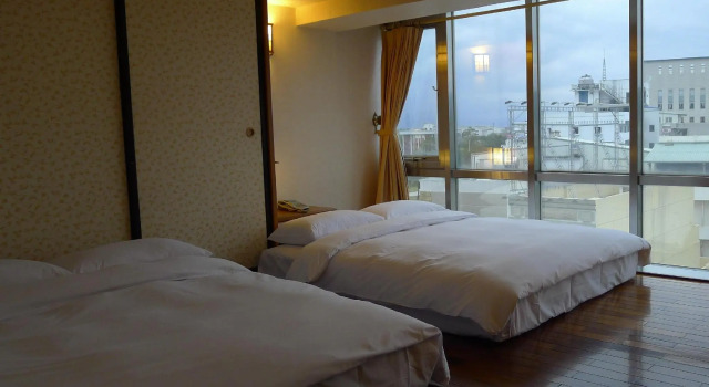Четырёхместный номер Standard Lishin Hotel