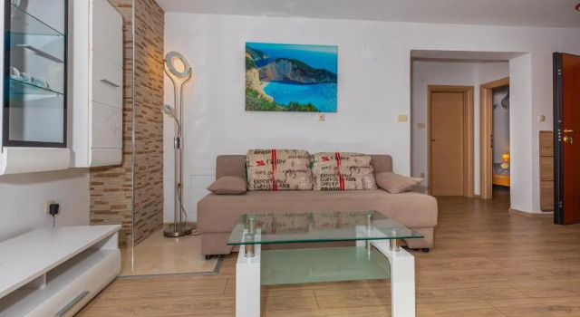 Apartments Sare