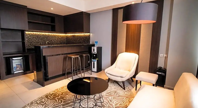 Полулюкс Midtown Hotel Samarinda
